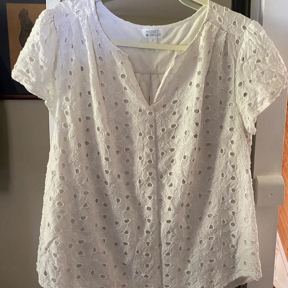 Market & Spruce White Embroidered Short Sleeve Blouse